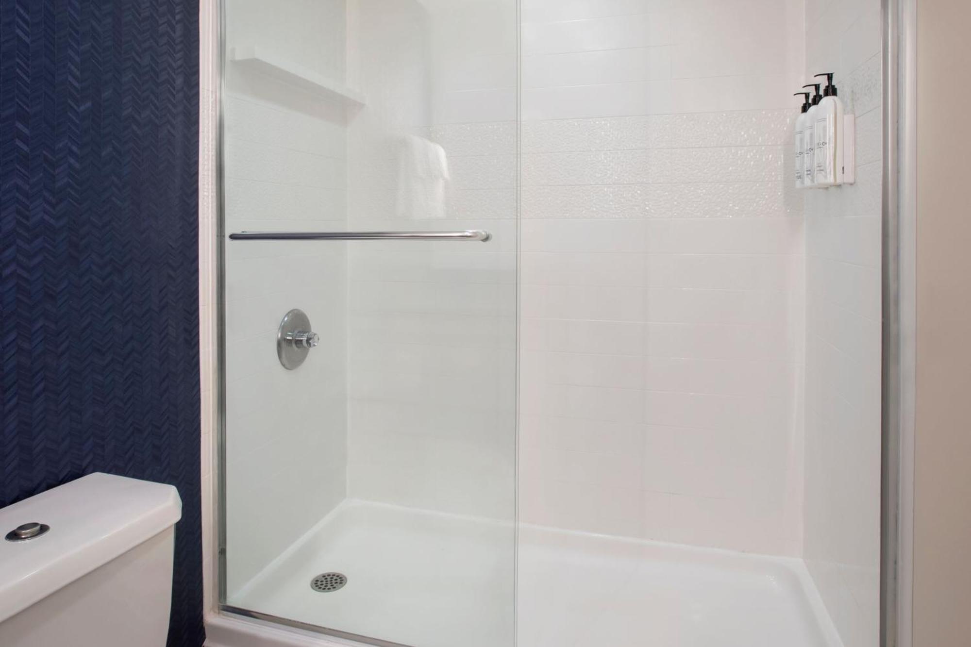 Fairfield By Marriott Rochester Henrietta/University Area Buitenkant foto