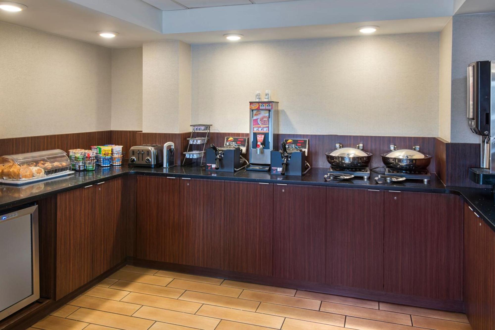 Fairfield By Marriott Rochester Henrietta/University Area Buitenkant foto